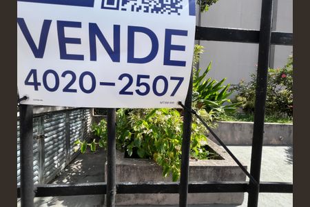 Apartamento à venda com 70m², 2 quartos e 1 vagaFachada