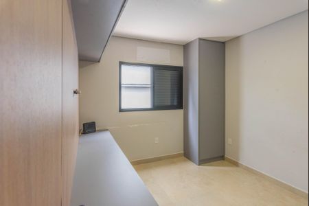 Casa de condomínio para alugar com 170m², 3 quartos e 4 vagasSuíte 3