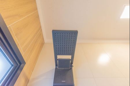 Casa de condomínio para alugar com 170m², 3 quartos e 4 vagasBanheiro da Suíte 1