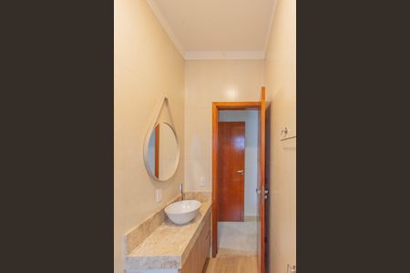 Casa de condomínio para alugar com 170m², 3 quartos e 4 vagasBanheiro da Suíte 1