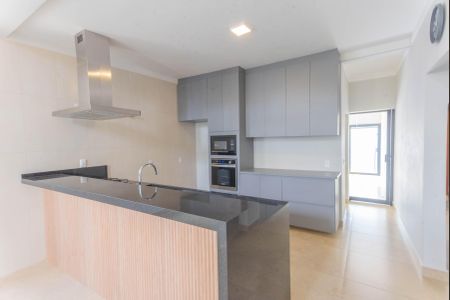 Casa de condomínio para alugar com 170m², 3 quartos e 4 vagasCozinha