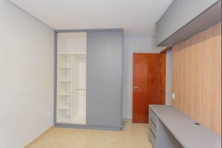Casa de condomínio para alugar com 170m², 3 quartos e 4 vagasSuíte 3