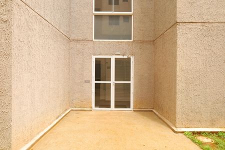 Apartamento para alugar com 42m², 2 quartos e sem vagaÁrea comum - Saguão do prédio