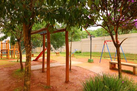 Apartamento para alugar com 42m², 2 quartos e sem vagaÁrea comum - Playground