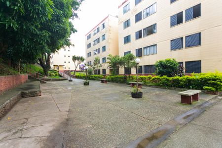 Apartamento para alugar com 75m², 3 quartos e 1 vagaÁrea comum 