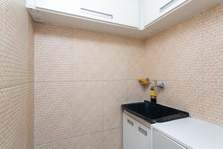 Apartamento para alugar com 75m², 3 quartos e 1 vagaÁrea de Serviço 