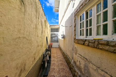 Casa para alugar com 112m², 2 quartos e 2 vagasQuintal