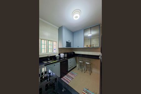 Casa para alugar com 112m², 2 quartos e 2 vagas Casa para alugar com 112m², 2 quartos e 2 vagasCozinha