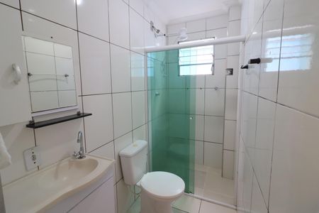 Banheiro de casa para alugar com 1 quarto, 50m² em Santa Maria, Osasco