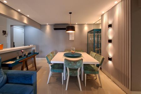 Sala de apartamento para alugar com 3 quartos, 119m² em Canto do Forte, Praia Grande