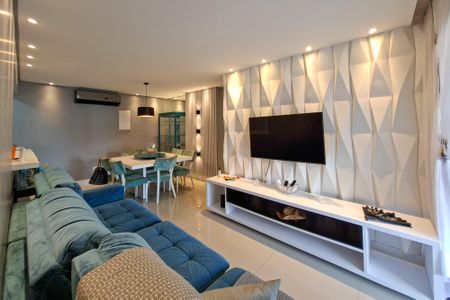 Apartamento para alugar com 119m², 3 quartos e 2 vagas Apartamento para alugar com 119m², 3 quartos e 2 vagasSala