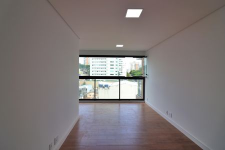 Apartamento para alugar com 84m², 2 quartos e 2 vagasSala 