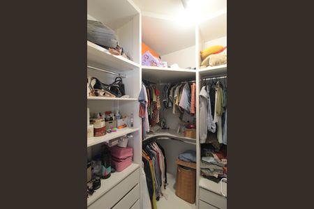 Casa para alugar com 114m², 3 quartos e 4 vagasCloset da Suite
