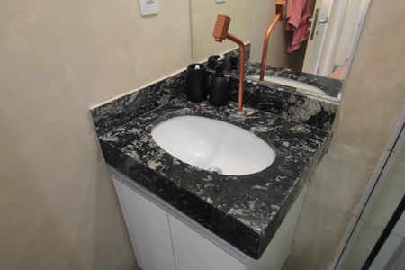 Casa para alugar com 114m², 3 quartos e 4 vagasBanheiro Social