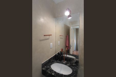 Casa para alugar com 114m², 3 quartos e 4 vagasBanheiro Social