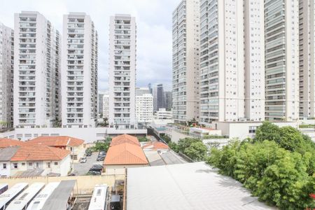 Vista da Sala de apartamento para alugar com 2 quartos, 44m² em Barra Funda, São Paulo