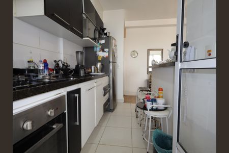 Apartamento à venda com 64m², 2 quartos e 1 vagaCozinha