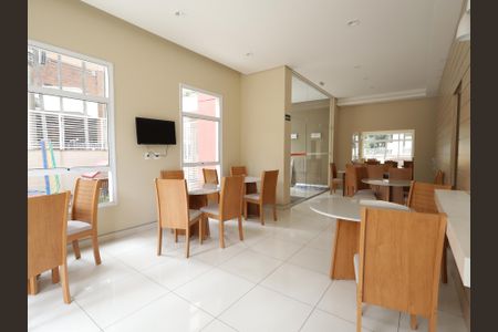 Apartamento à venda com 64m², 2 quartos e 1 vagaÁrea comum - Salão de festas