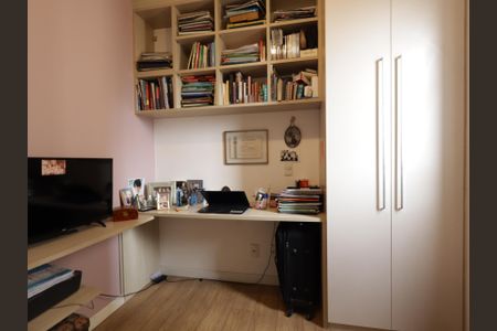 Apartamento à venda com 64m², 2 quartos e 1 vagaQuarto