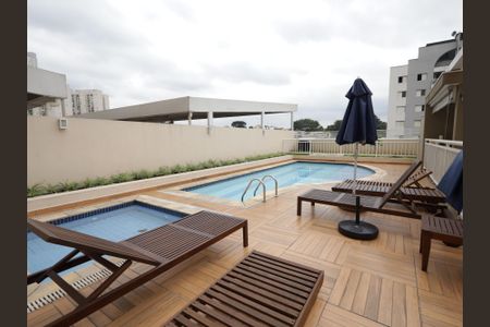 Apartamento à venda com 64m², 2 quartos e 1 vagaÁrea comum - Piscina