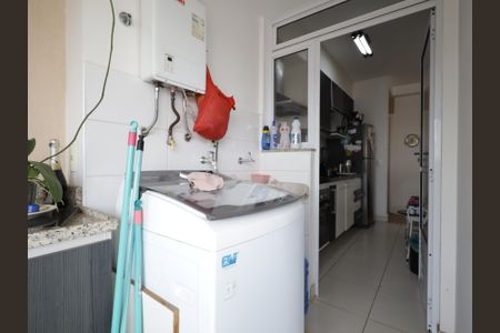 Apartamento à venda com 64m², 2 quartos e 1 vagaÁrea de Serviço