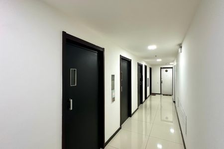Apartamento para alugar com 185m², 3 quartos e 1 vaga