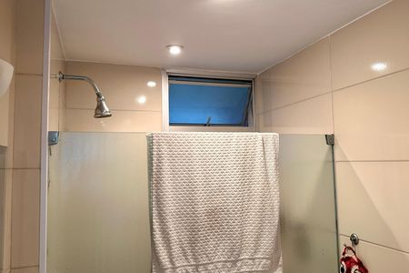 Apartamento para alugar com 185m², 3 quartos e 1 vaga