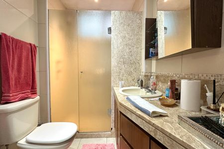 Apartamento para alugar com 185m², 3 quartos e 1 vaga