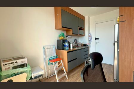 Studio para alugar com 27m², 1 quarto e sem vaga Studio para alugar com 27m², 1 quarto e sem vagaSala