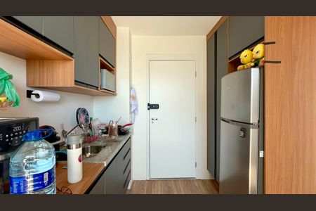 Studio para alugar com 27m², 1 quarto e sem vaga Studio para alugar com 27m², 1 quarto e sem vagaCozinha