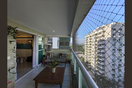 Apartamento à venda com 82m², 2 quartos e 1 vagaVaranda - Sala