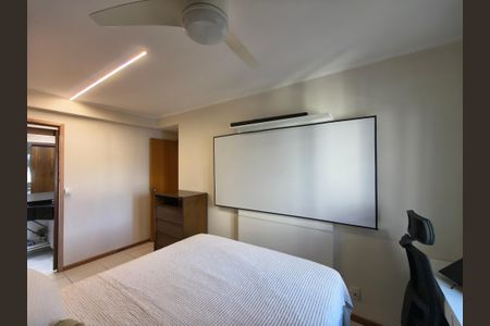 Apartamento à venda com 82m², 2 quartos e 1 vagaQuarto 2 Suite