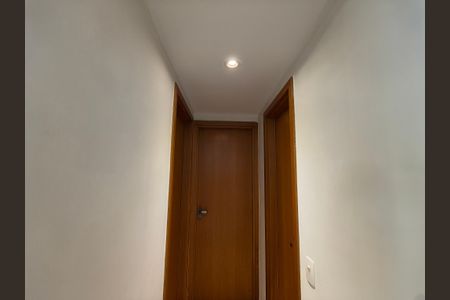Apartamento à venda com 82m², 2 quartos e 1 vagaCorredor / Circulação