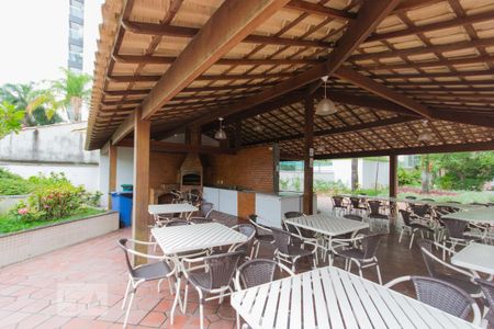 Apartamento à venda com 82m², 2 quartos e 1 vagaÁrea externa