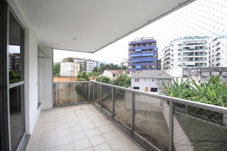 Sala - Varanda de apartamento para alugar com 2 quartos, 98m² em Jacarepaguá, Rio de Janeiro
