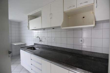 Apartamento para alugar com 98m², 2 quartos e 2 vagasCozinha