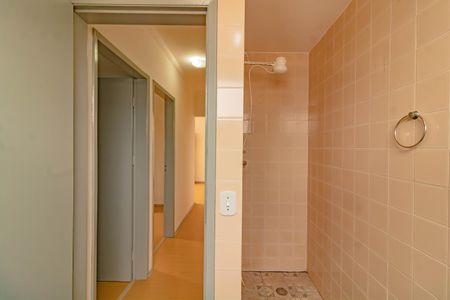 Apartamento à venda com 54m², 2 quartos e 1 vagaBanheiro Social