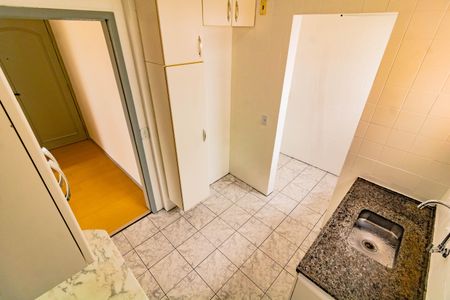 Apartamento à venda com 54m², 2 quartos e 1 vagaCozinha