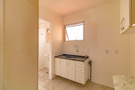 Apartamento à venda com 54m², 2 quartos e 1 vagaCozinha