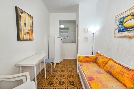 sala de apartamento para alugar com 1 quarto, 35m² em Centro, Guarujá