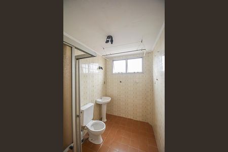 Banheiro de apartamento à venda com 1 quarto, 52m² em Vila Helena, São Bernardo do Campo