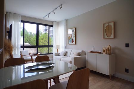 Sala de apartamento à venda com 2 quartos, 65m² em Petrópolis, Porto Alegre