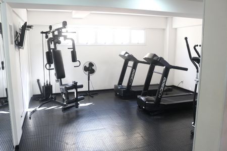 Apartamento à venda com 73m², 2 quartos e 2 vagasÁrea comum - Academia