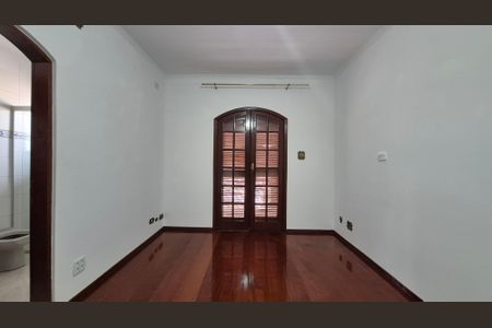 Casa à venda com 190m², 3 quartos e 4 vagas Casa à venda com 190m², 3 quartos e 4 vagasSuíte 3