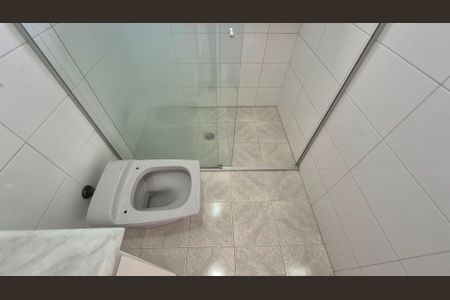 Casa à venda com 190m², 3 quartos e 4 vagas Casa à venda com 190m², 3 quartos e 4 vagasBanheiro da suíte 3