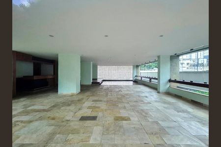 Apartamento à venda com 112m², 3 quartos e 2 vagas Apartamento à venda com 112m², 3 quartos e 2 vagasÁrea comum - Salão de festas