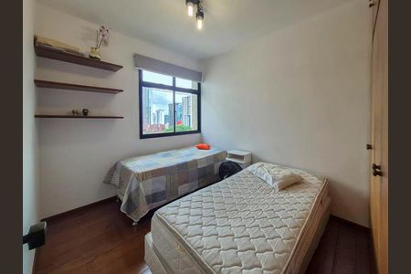 Apartamento à venda com 112m², 3 quartos e 2 vagas Apartamento à venda com 112m², 3 quartos e 2 vagasQuarto 2