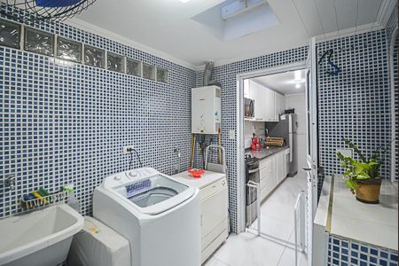 Apartamento à venda com 75m², 3 quartos e 1 vagaÁrea de Serviço