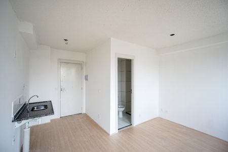 Apartamento para alugar com 25m², 1 quarto e sem vaga Apartamento para alugar com 25m², 1 quarto e sem vagaSala quarto e cozinha