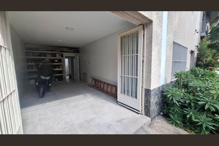 Casa à venda com 172m², 4 quartos e 1 vaga Casa à venda com 172m², 4 quartos e 1 vagaFoto 47